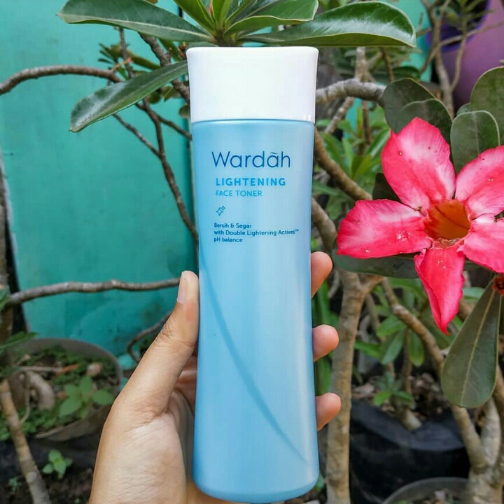 wardah face toner 