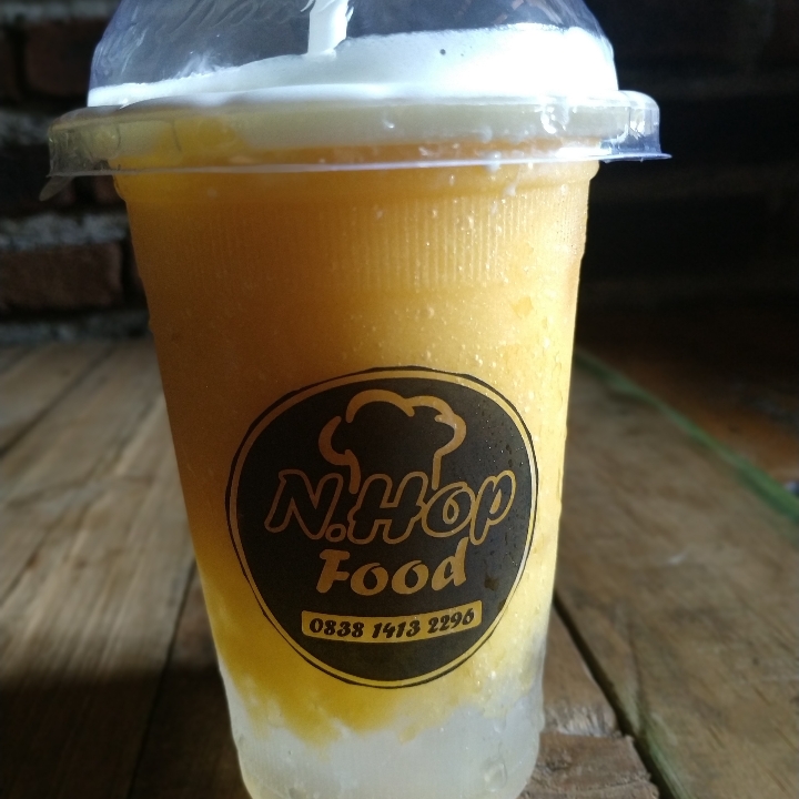 whipped cream mango juice